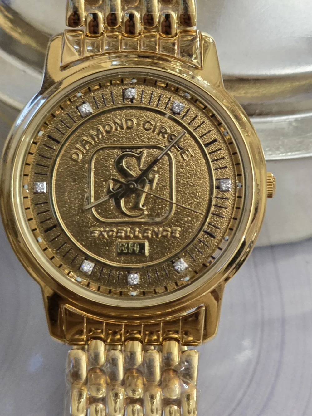 Gold-Tone Men's Dress Watch Dimond Circle